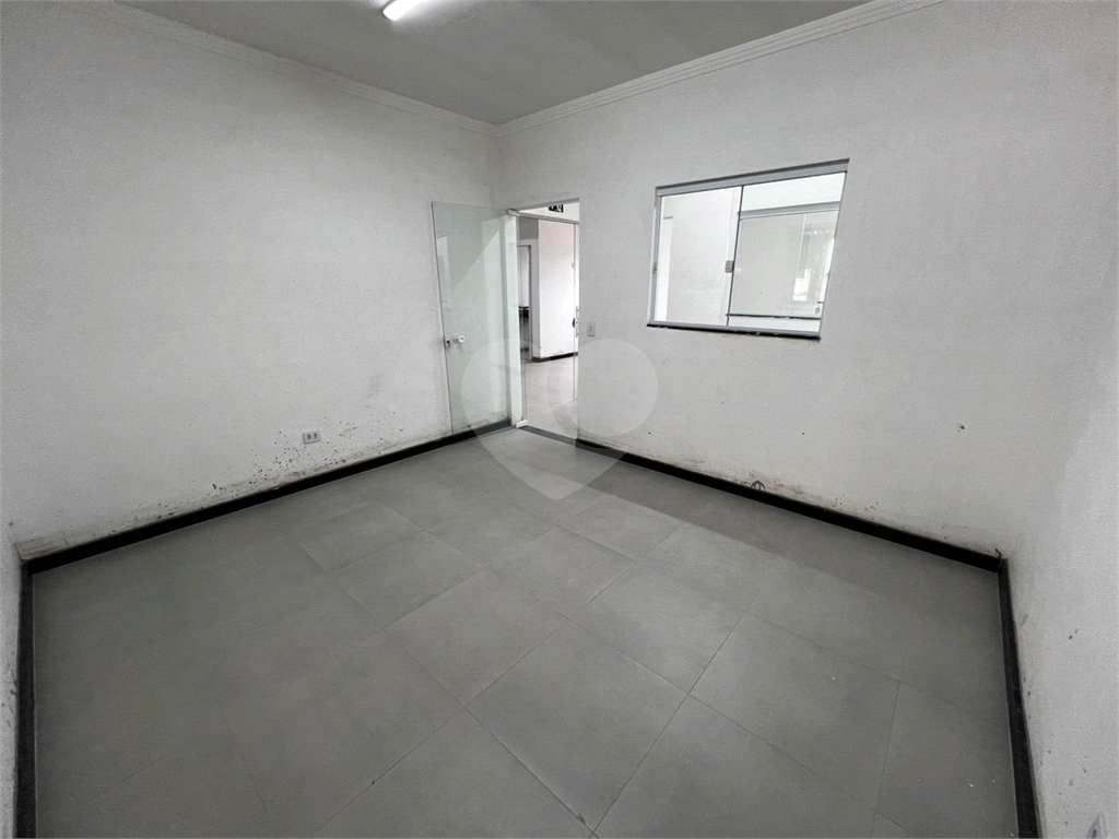 Galpão em Mairiporã totalmente Legalizado e a documentação OK 1.750 m²  A/C e  2.274 m²  de terreno 