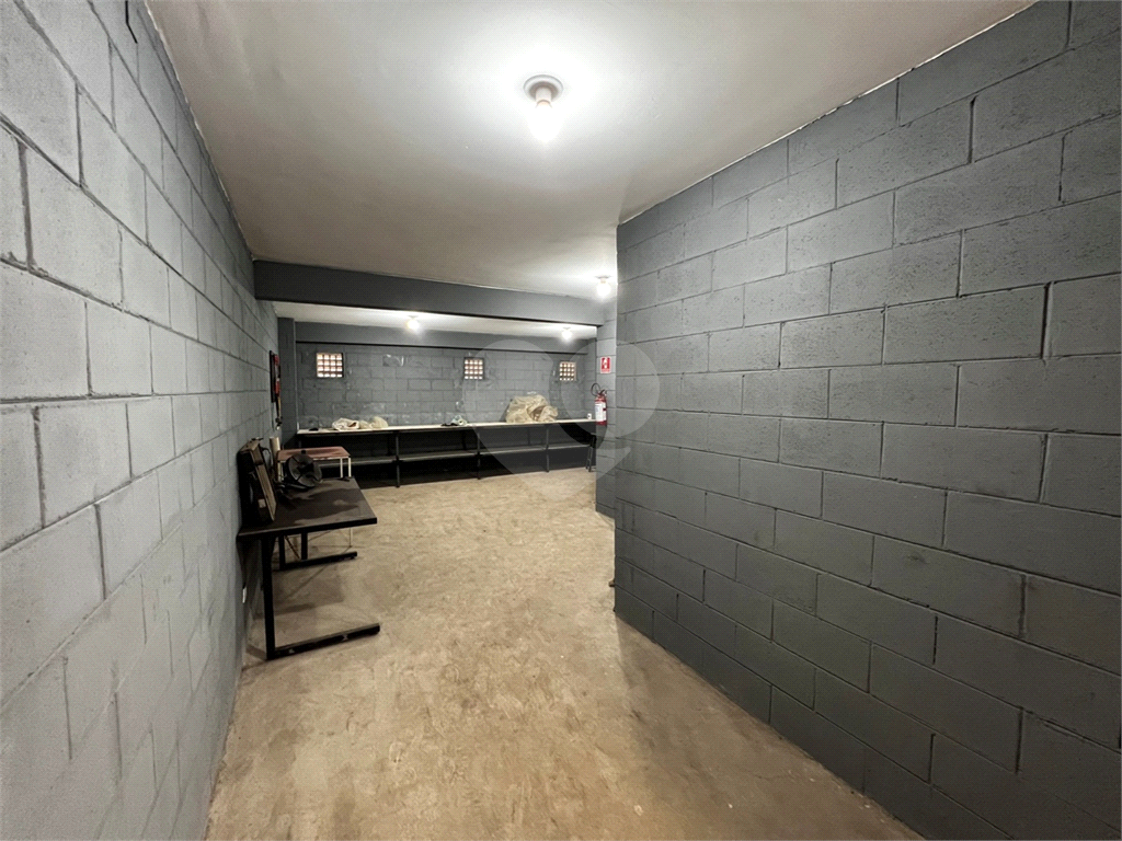 Galpão em Mairiporã totalmente Legalizado e a documentação OK 1.750 m²  A/C e  2.274 m²  de terreno 