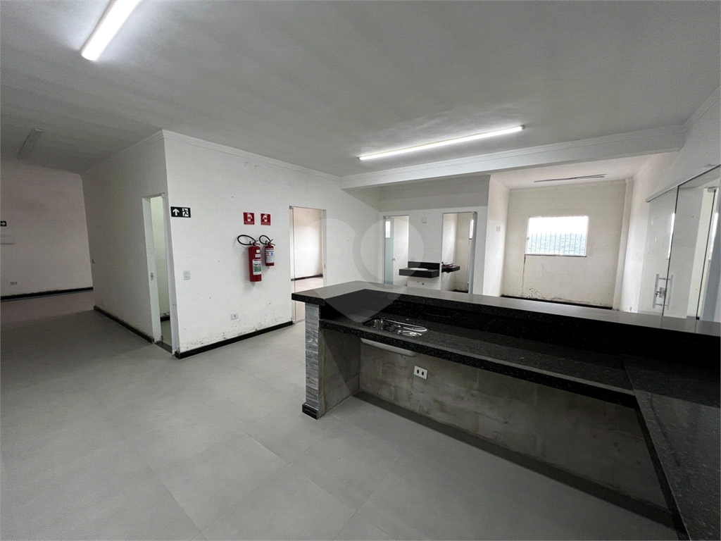 Galpão em Mairiporã totalmente Legalizado e a documentação OK 1.750 m²  A/C e  2.274 m²  de terreno 