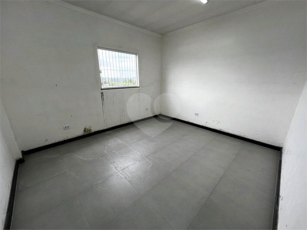 Galpão em Mairiporã totalmente Legalizado e a documentação OK 1.750 m²  A/C e  2.274 m²  de terreno 