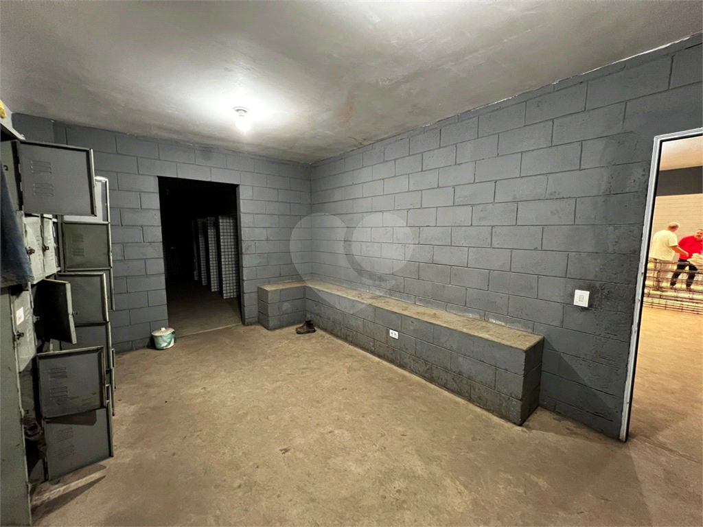 Galpão em Mairiporã totalmente Legalizado e a documentação OK 1.750 m²  A/C e  2.274 m²  de terreno 