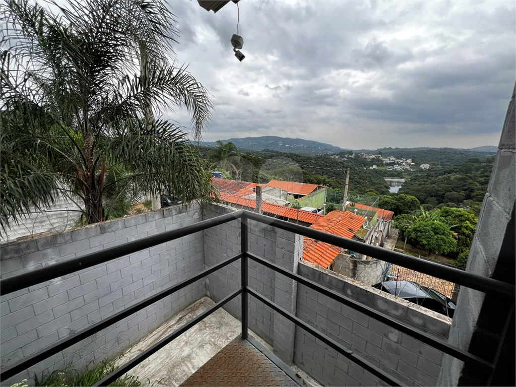 Galpão em Mairiporã totalmente Legalizado e a documentação OK 1.750 m²  A/C e  2.274 m²  de terreno 