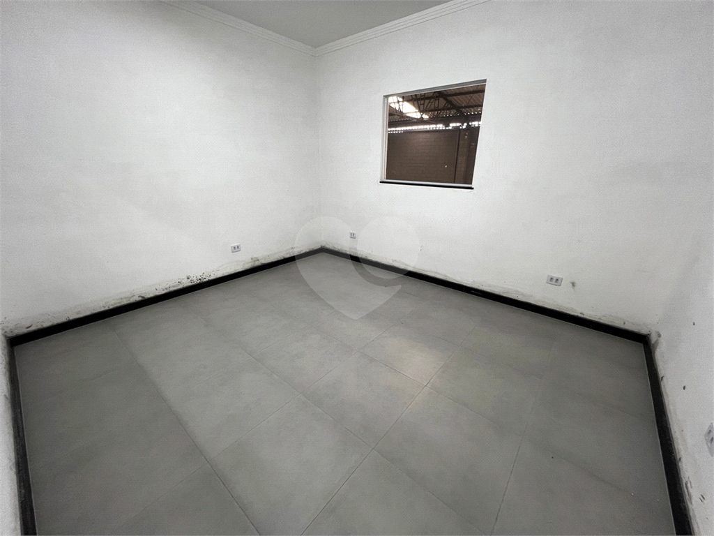 Galpão em Mairiporã totalmente Legalizado e a documentação OK 1.750 m²  A/C e  2.274 m²  de terreno 