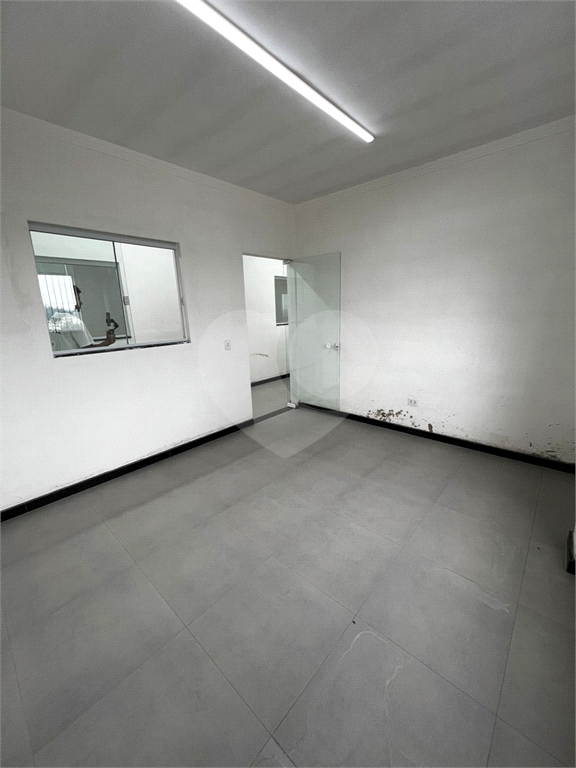 Galpão em Mairiporã totalmente Legalizado e a documentação OK 1.750 m²  A/C e  2.274 m²  de terreno 