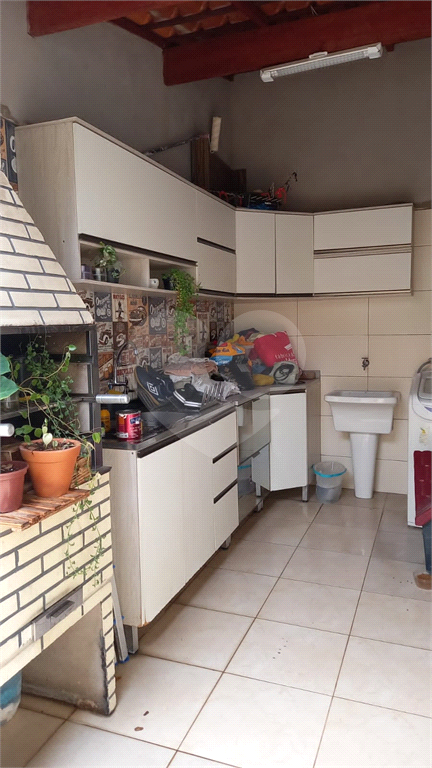 Casa à venda com 2 quartos, 98m² - Foto 11