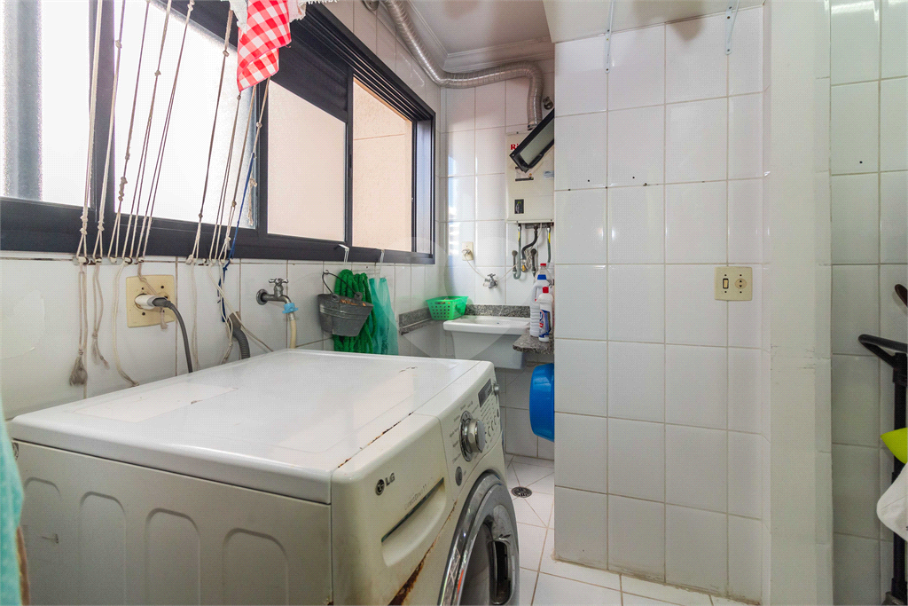 APARTAMENTO em JABAQUARA