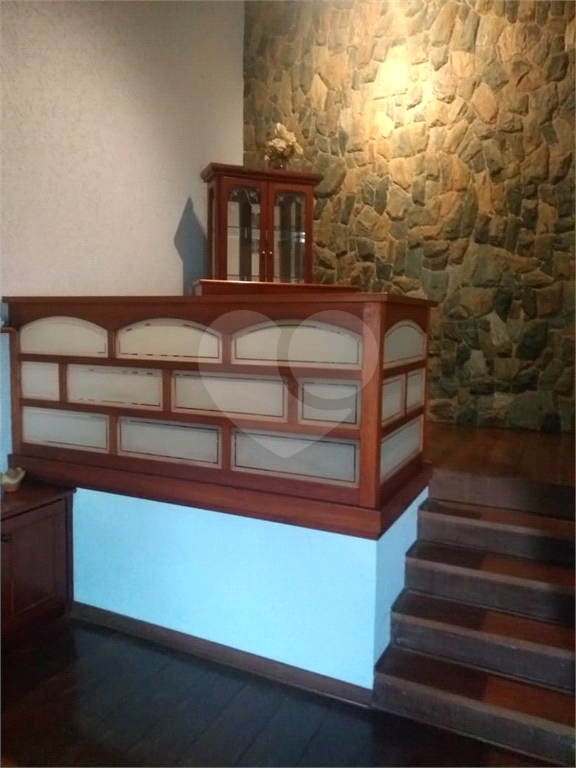 Casa à venda com 3 quartos, 248m² - Foto 10
