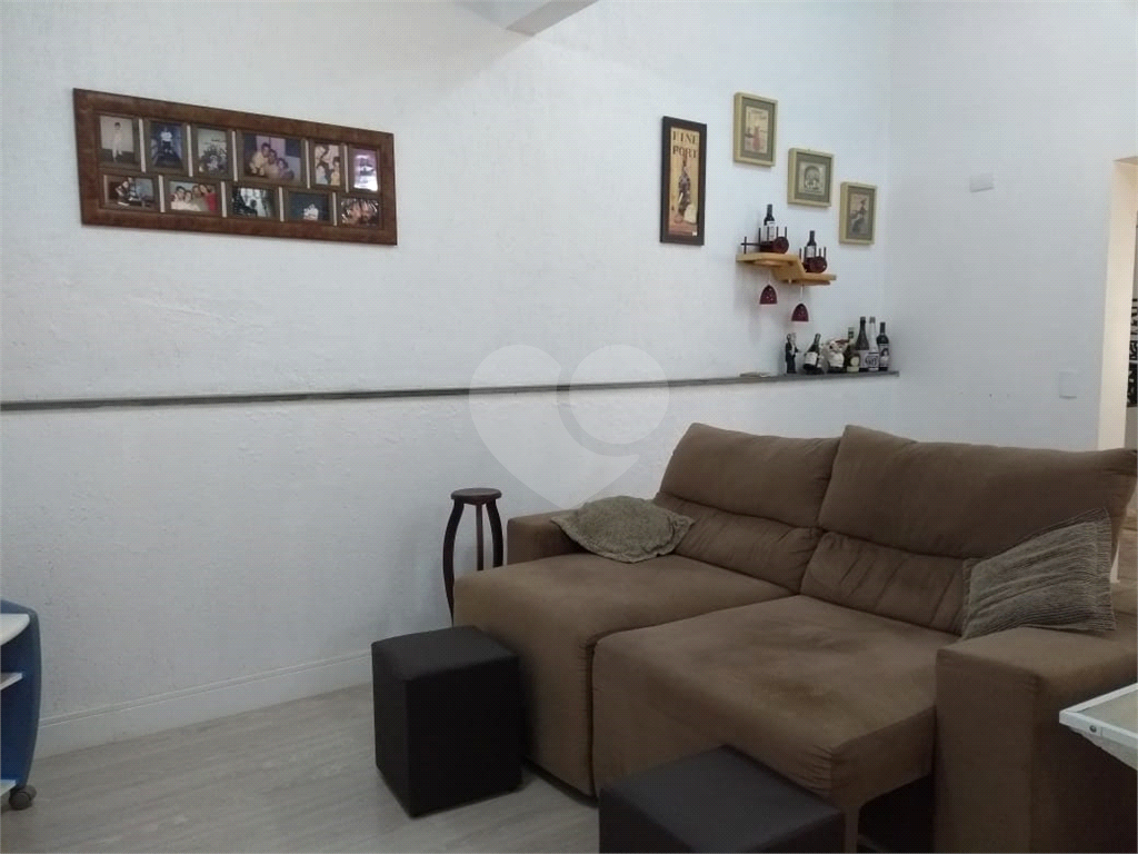 Casa à venda com 3 quartos, 248m² - Foto 24