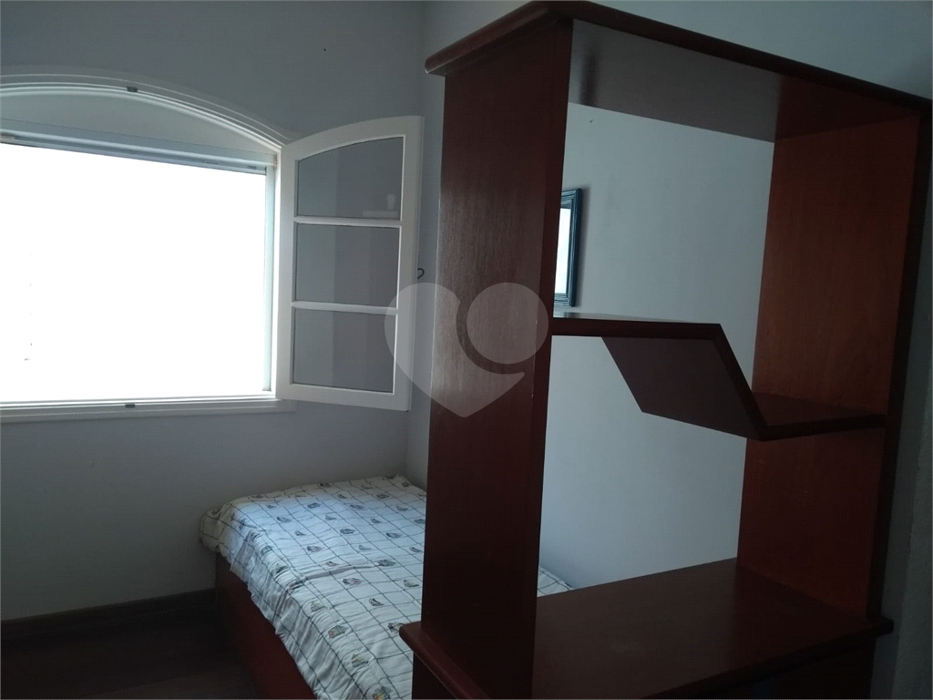Casa à venda com 3 quartos, 248m² - Foto 20