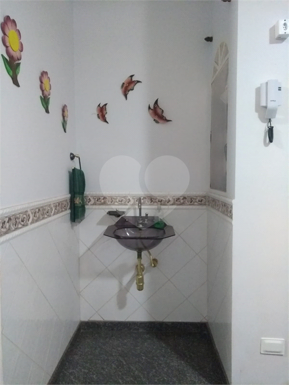 Casa à venda com 3 quartos, 248m² - Foto 11