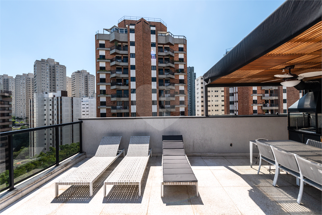 Cobertura Duplex - Morumbi - 1 Dormitório / Suíte - Piscina - 3 Vagas - Venda / Compra