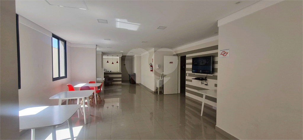 APARTAMENTO em VILA AMÁLIA (ZONA NORTE)