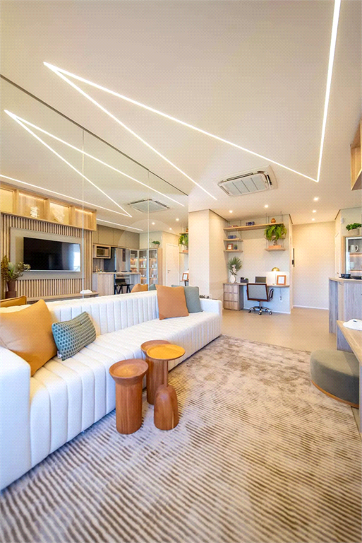 Apartamento à venda com 2 quartos, 59m² - Foto 1