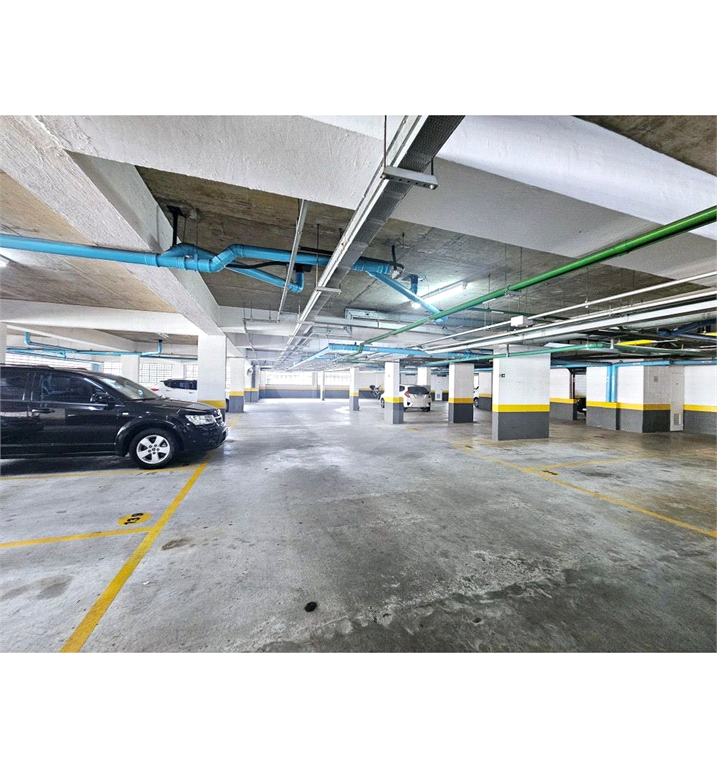 APARTAMENTO em MORUMBI