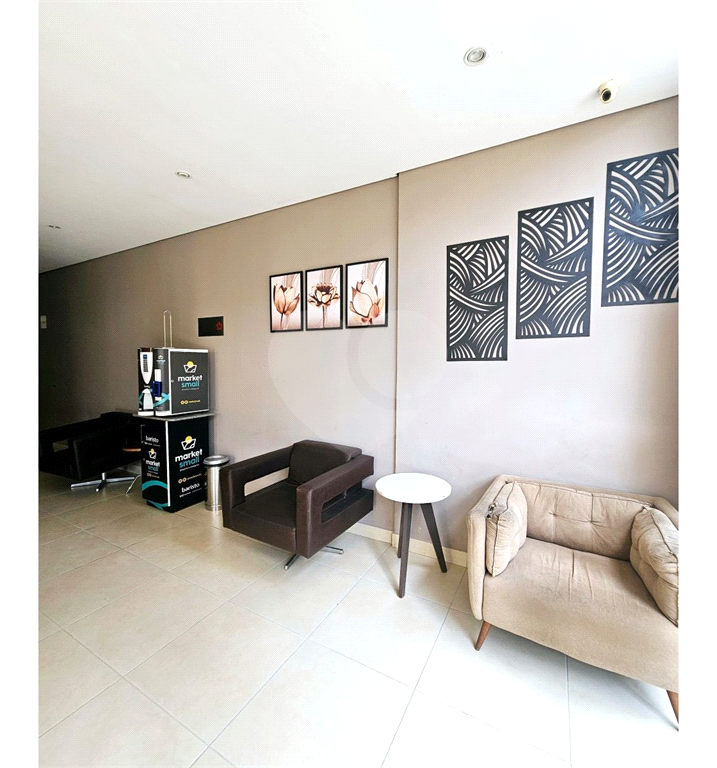 APARTAMENTO em MORUMBI