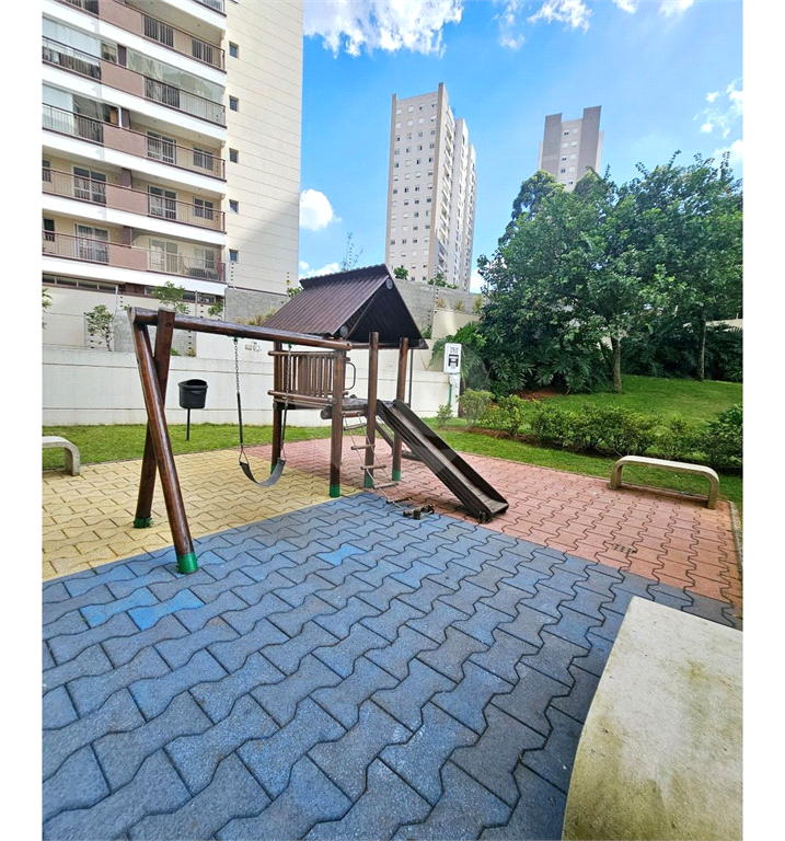 APARTAMENTO em MORUMBI