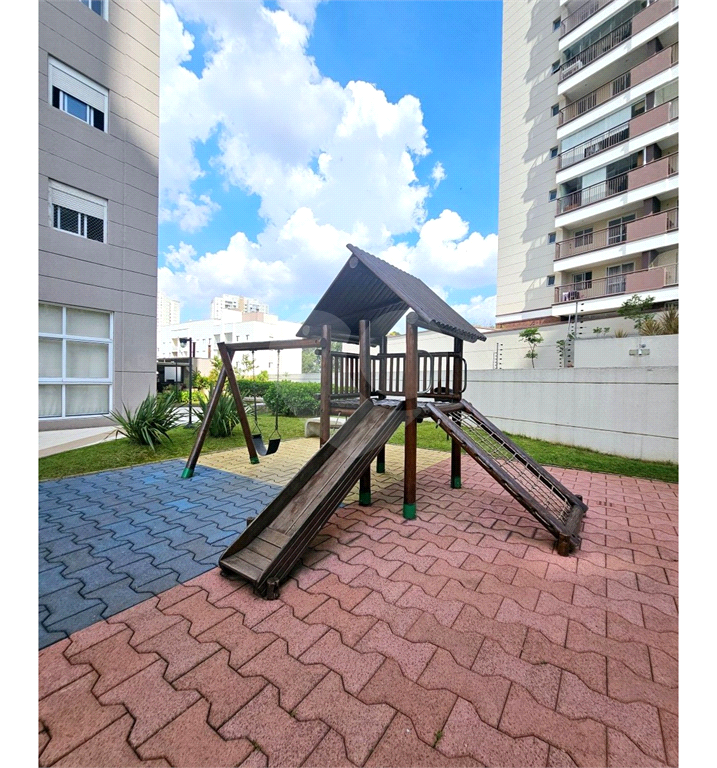 APARTAMENTO em MORUMBI