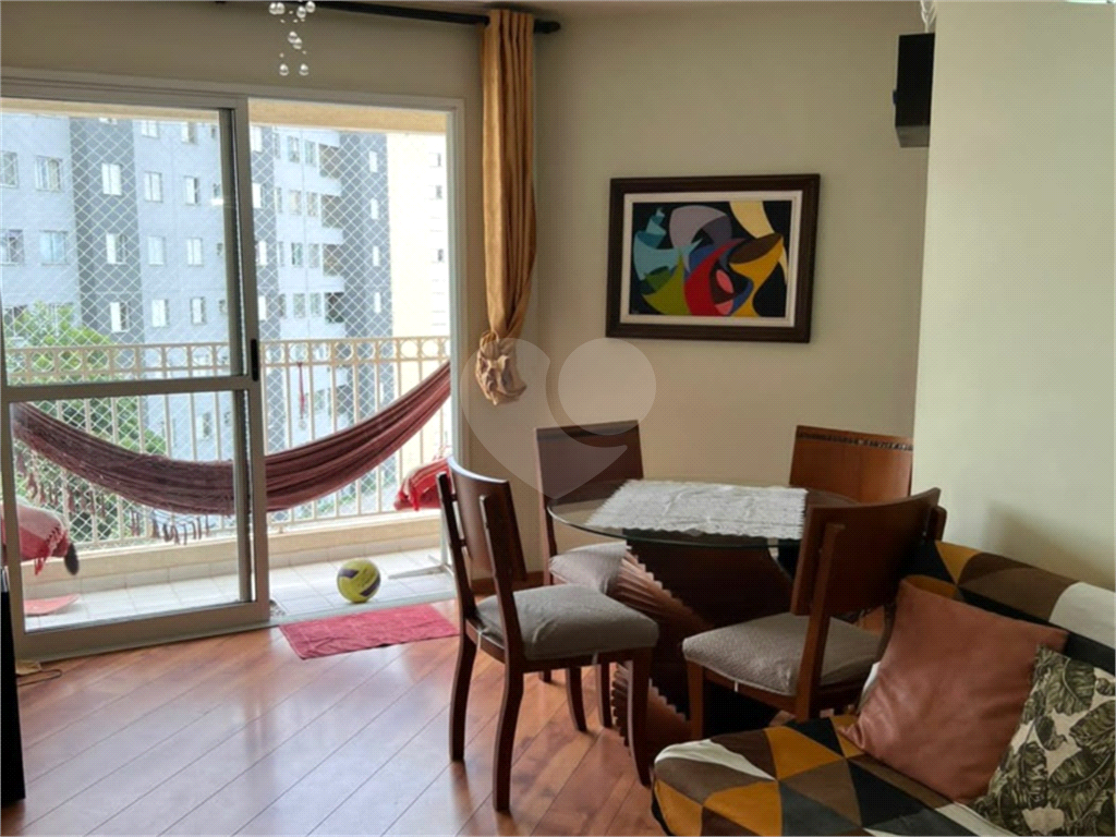 APARTAMENTO em LIMÃO