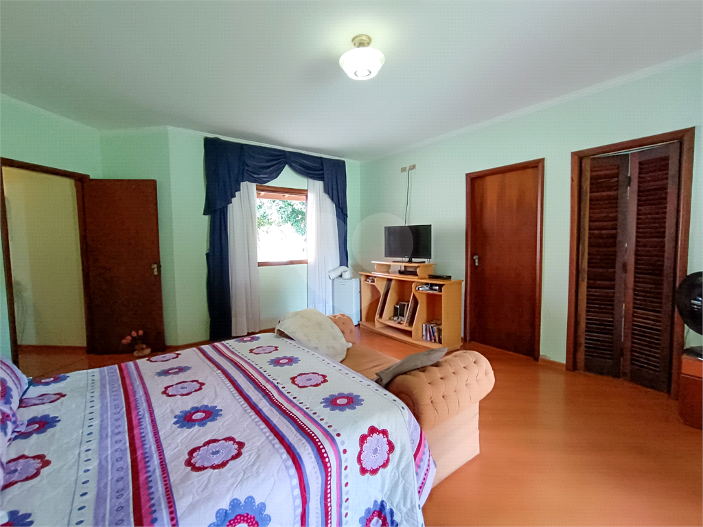 Chácara à venda com 5 quartos, 500m² - Foto 43