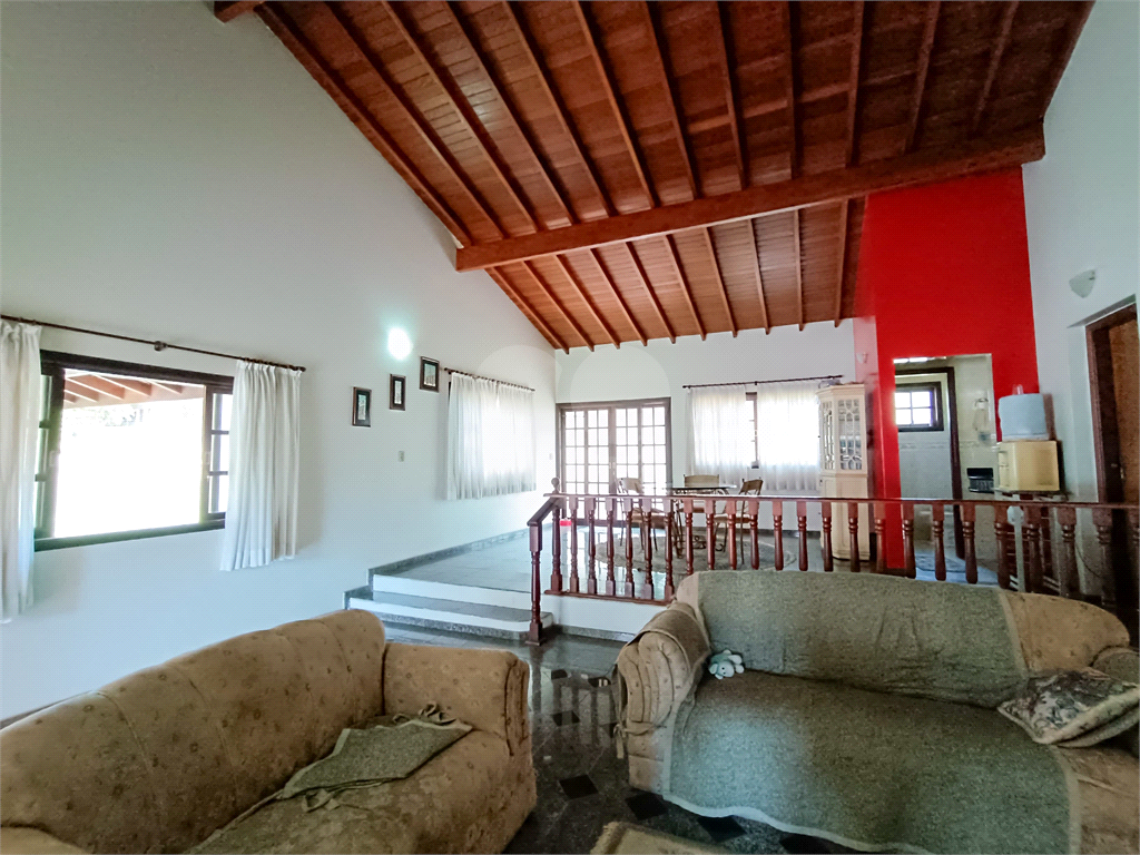 Chácara à venda com 5 quartos, 500m² - Foto 51