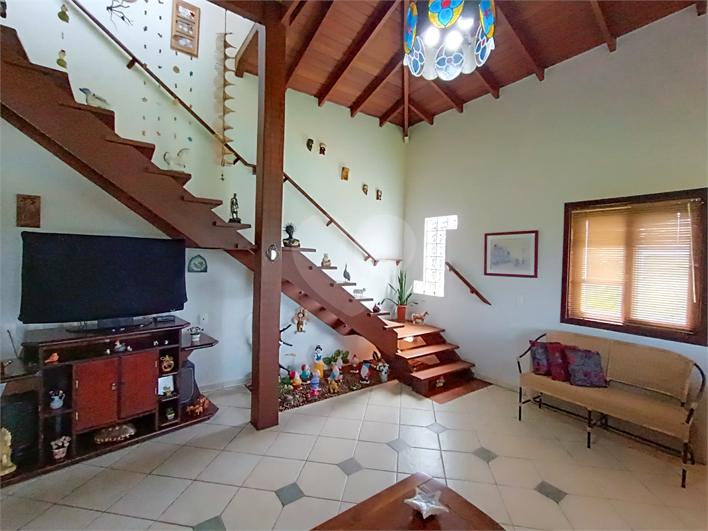 Chácara à venda com 4 quartos, 578m² - Foto 5