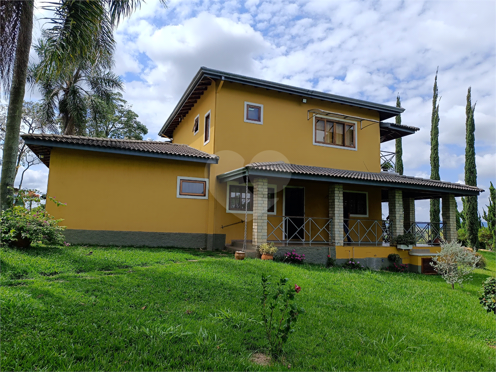 Chácara à venda com 4 quartos, 578m² - Foto 31