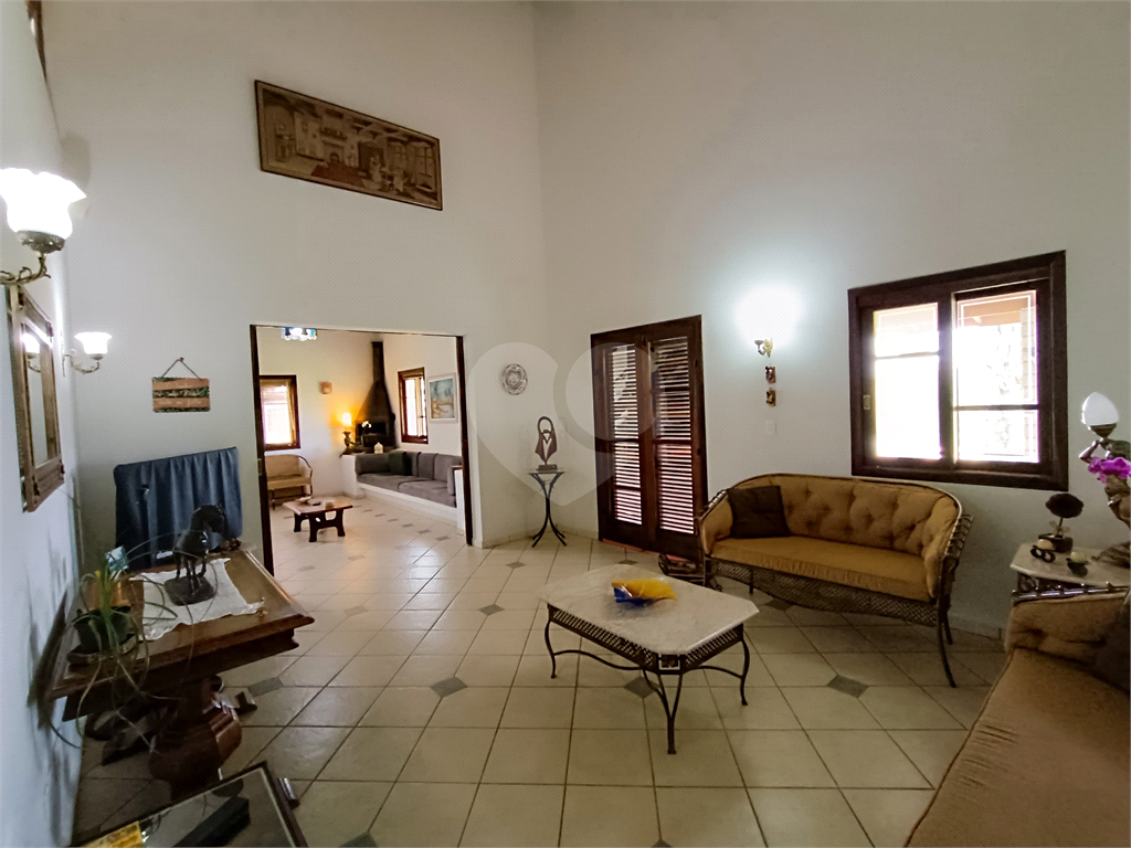 Chácara à venda com 4 quartos, 578m² - Foto 8