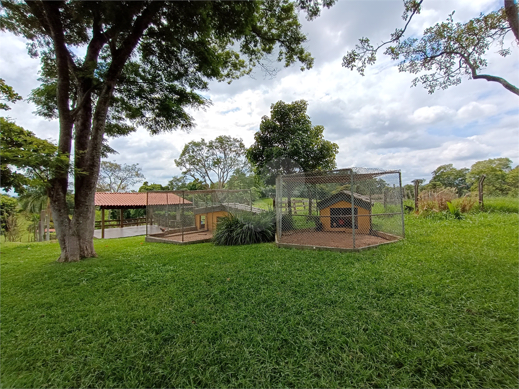 Chácara à venda com 4 quartos, 578m² - Foto 38
