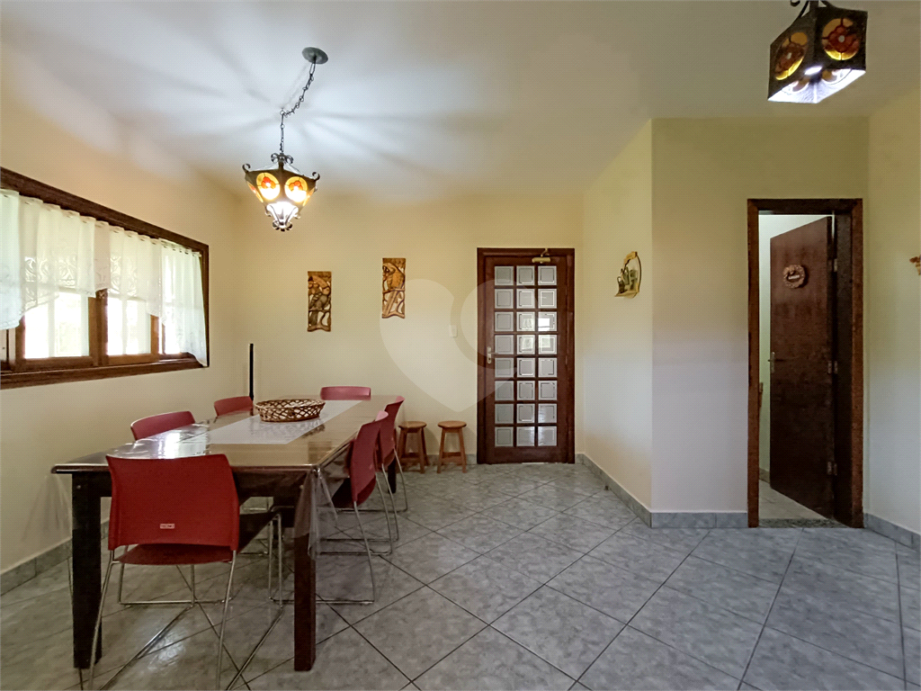 Chácara à venda com 4 quartos, 578m² - Foto 7