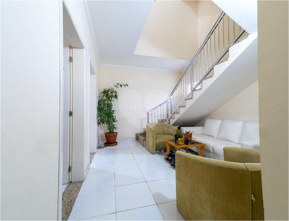 Magnífica Casa na Serra, melhor condomínio, completa, mobiliada 5 suites, 8 Salas, Piscina, Quadra e