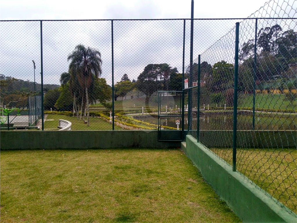 Magnífica Casa na Serra, melhor condomínio, completa, mobiliada 5 suites, 8 Salas, Piscina, Quadra e