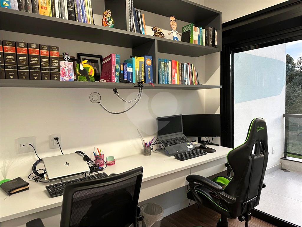 Casa de Condomínio à venda com 3 quartos, 350m² - Foto 19