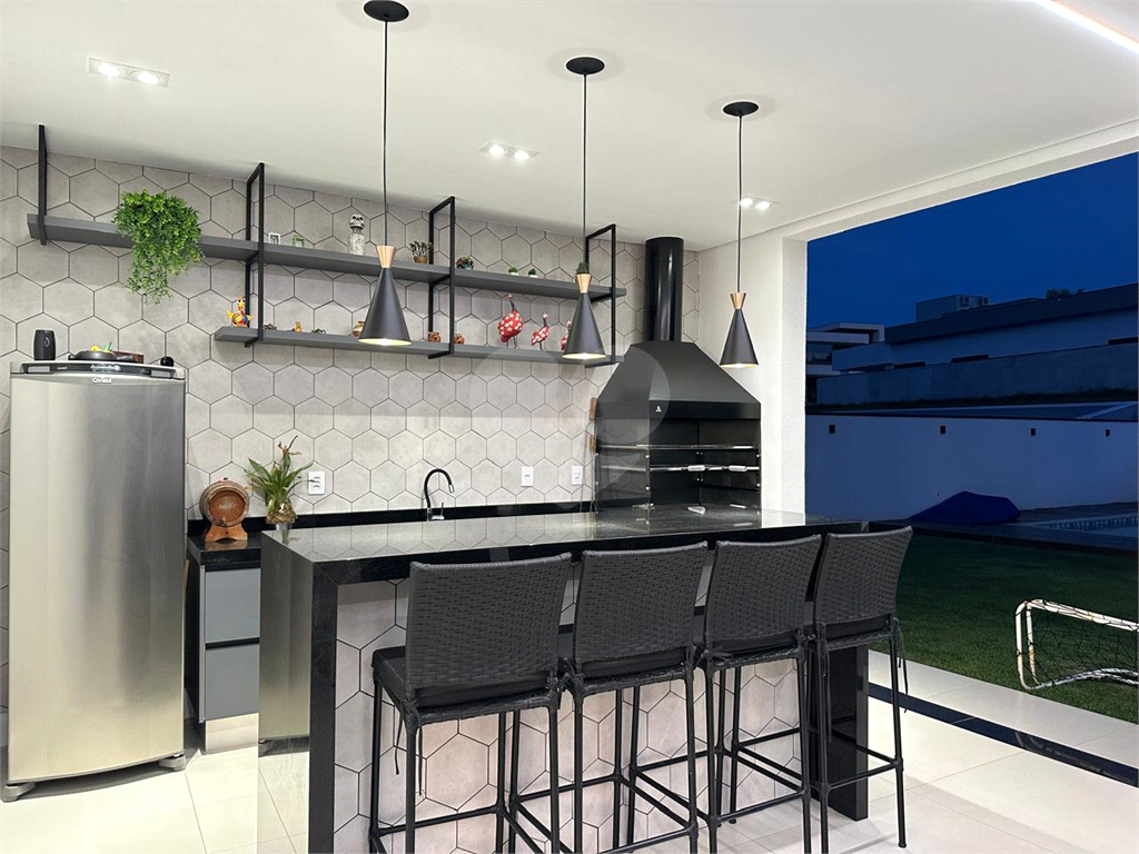 Casa de Condomínio à venda com 3 quartos, 350m² - Foto 31