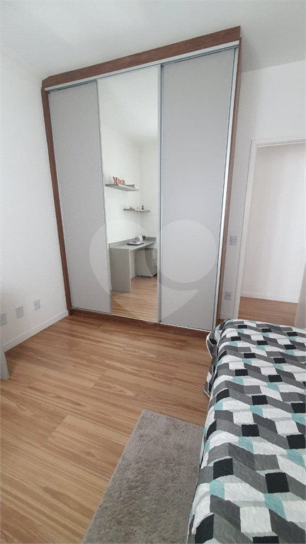 Apartamento à venda com 2 quartos, 64m² - Foto 10