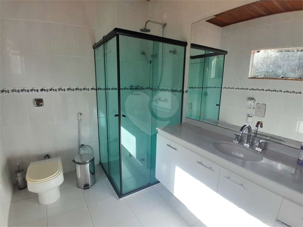 Casa de Condomínio à venda com 4 quartos, 300m² - Foto 33