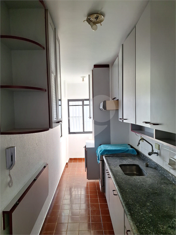 Apartamento à venda com 2 quartos, 55m² - Foto 3