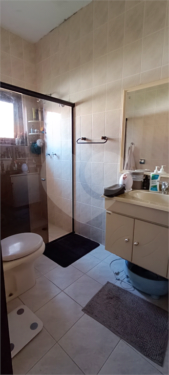 Casa térrea em condomínio- 4 suítes - Interior de SP