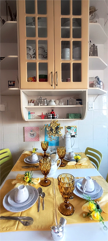 Casa térrea em condomínio- 4 suítes - Interior de SP