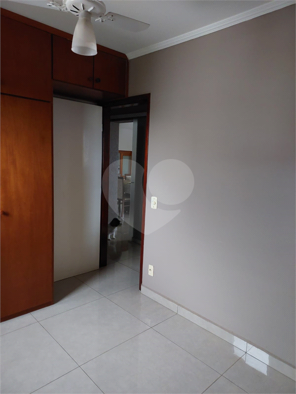 Apartamento à venda com 3 quartos, 77m² - Foto 16