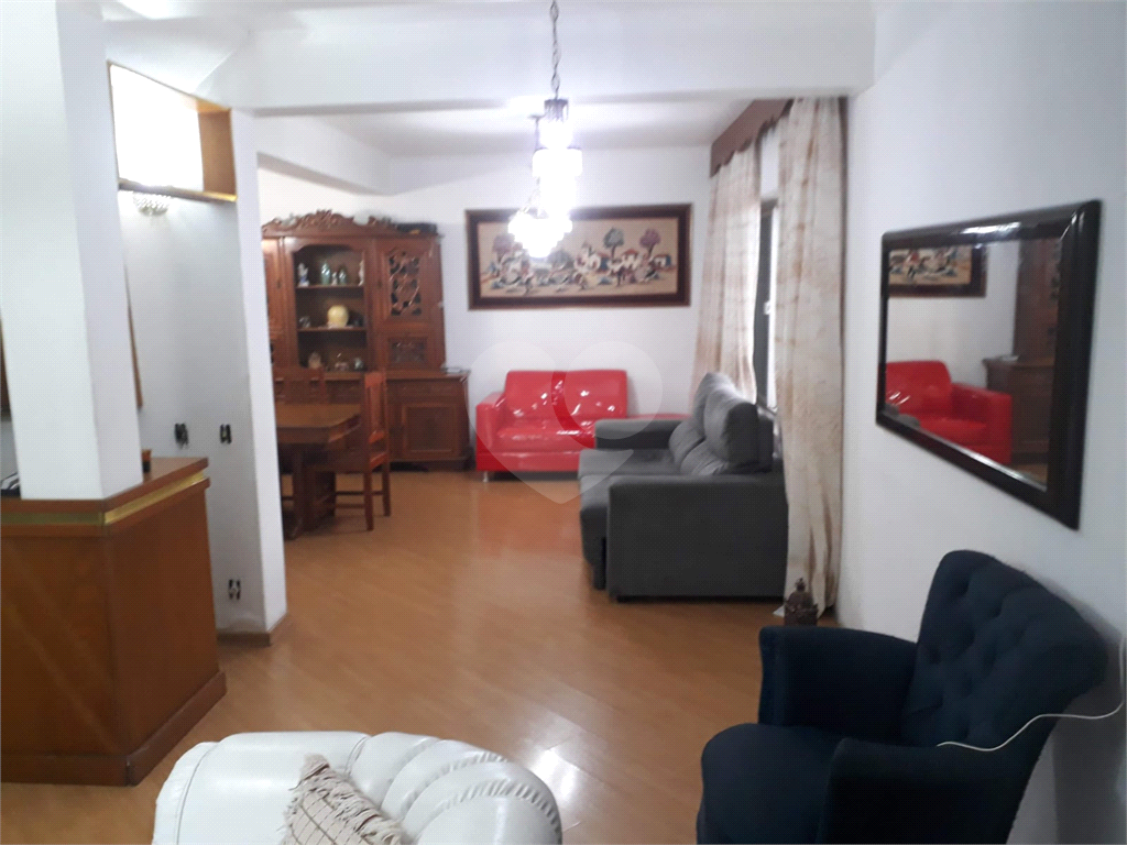 Sobrado à venda com 3 quartos, 240m² - Foto 8