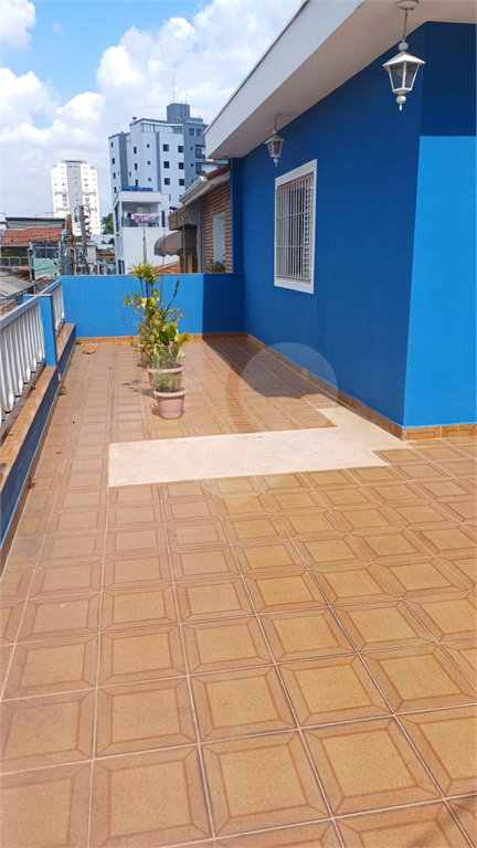 Sobrado à venda com 3 quartos, 240m² - Foto 1