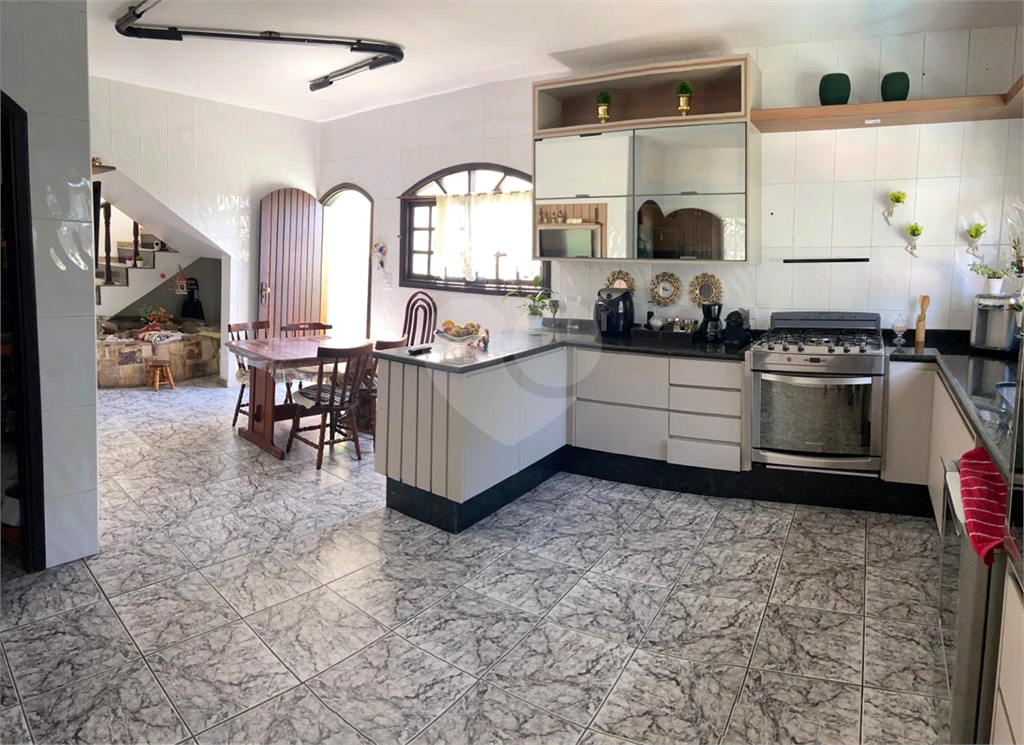  Casa Residencial - Jardim Brasil