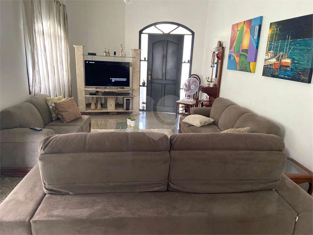  Casa Residencial - Jardim Brasil