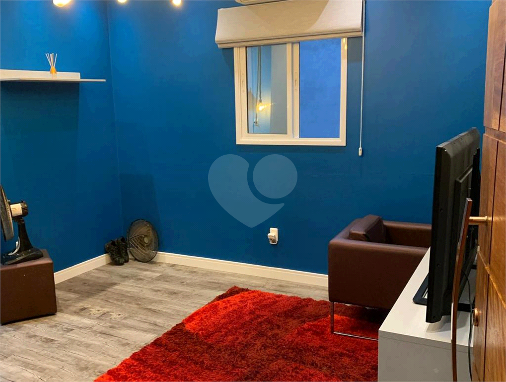 Casa de Condomínio à venda com 4 quartos, 340m² - Foto 22