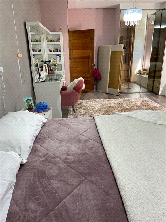 Casa de Condomínio à venda com 4 quartos, 340m² - Foto 13