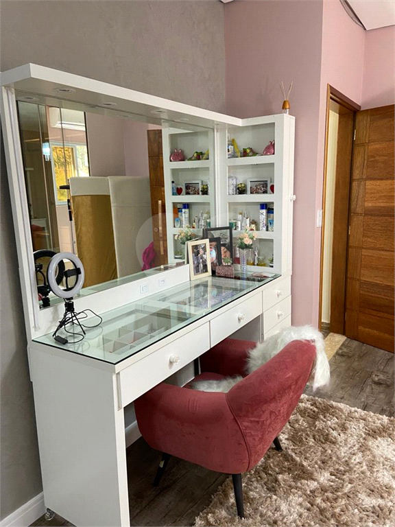 Casa de Condomínio à venda com 4 quartos, 340m² - Foto 11