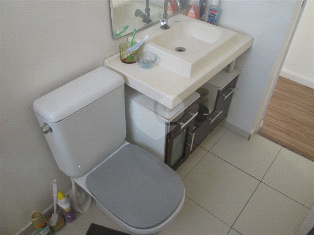 Apartamento duplex com 3 dormitórios, 1 vaga de garagem, andar alto na Jabaquara. 