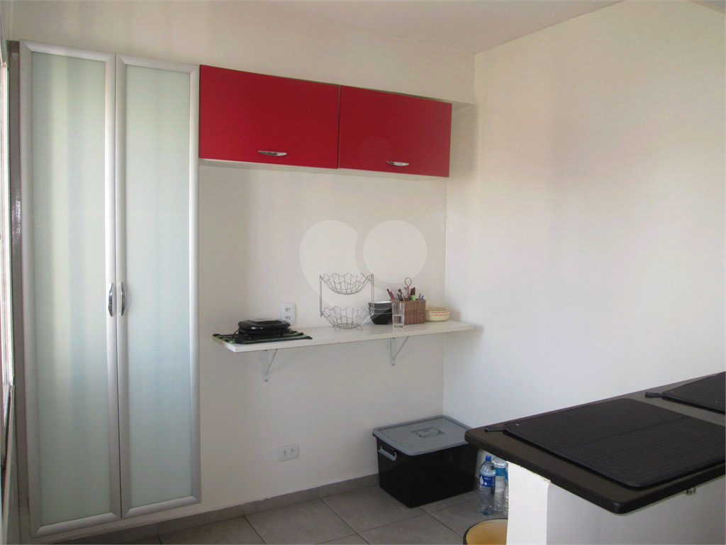 Apartamento duplex com 3 dormitórios, 1 vaga de garagem, andar alto na Jabaquara. 