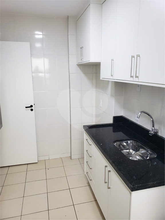 Apartamento à venda com 2 quartos, 55m² - Foto 24