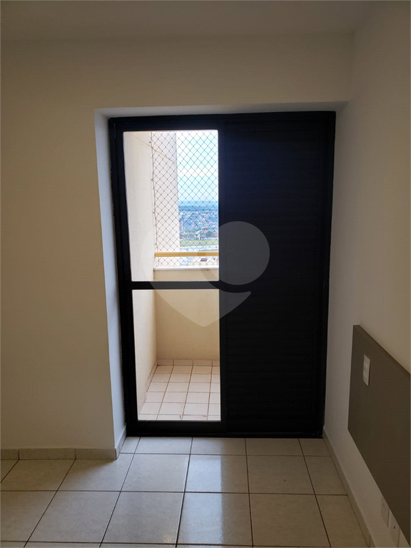 Apartamento à venda com 2 quartos, 55m² - Foto 30